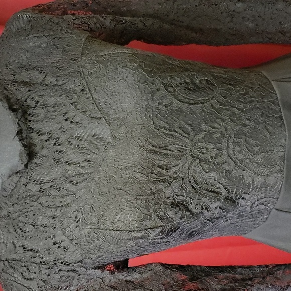 Francescas short black lace dress - Picture 2 of 5